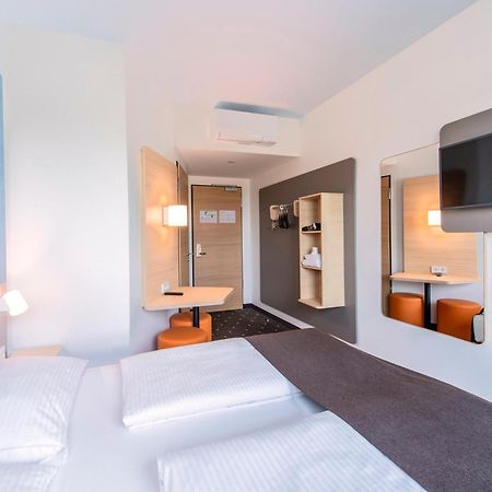 B&B Hotel Augsburg-Nord Eksteriør bilde